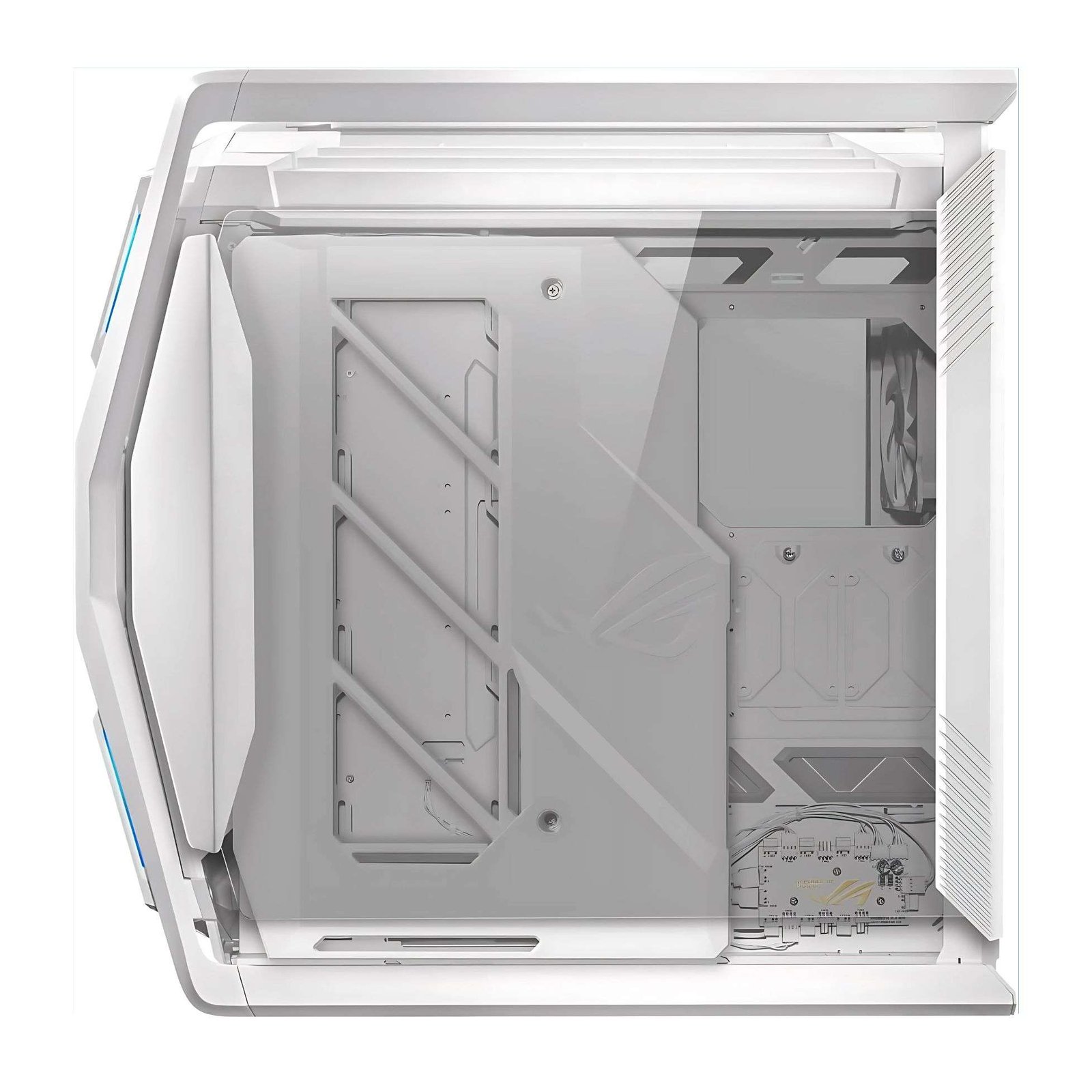 ASUS ROG Hyperion GR701 Gaming Case – Built for Ultimate Power and Style 3